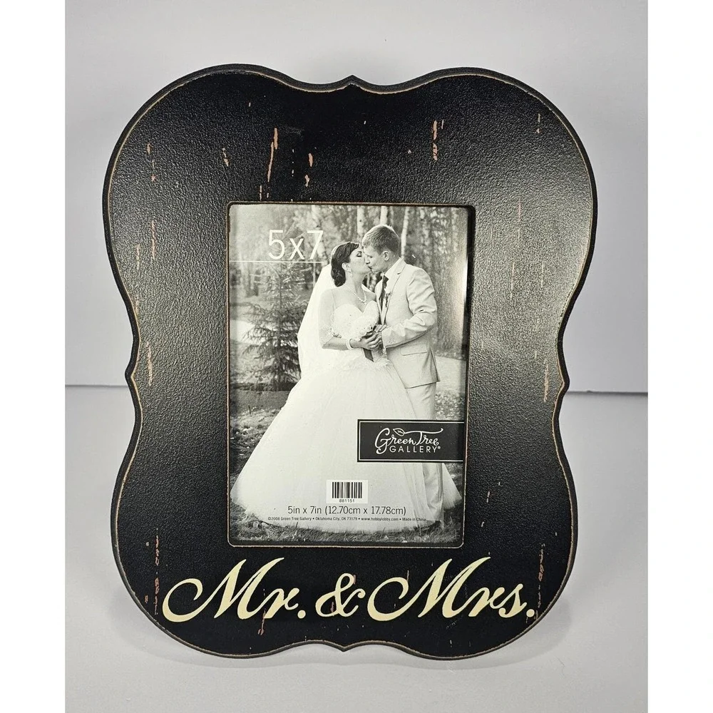 Mr and Mrs Picture Frame Black Distressed Wood 5x7 Farmhouse